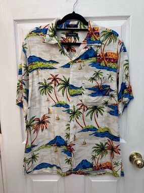 Nautica Beige Tropical Print Short-Sleeve Button-Up with Blue & Green Accents